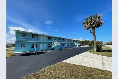 661 Hernando Street #7, Fort Pierce, FL 34949 - Photo 1