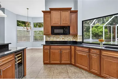 672 SE Pin Oak Terrace, Stuart, FL 34997 - Photo 30