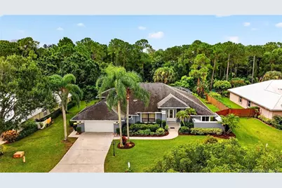 672 SE Pin Oak Terrace, Stuart, FL 34997 - Photo 68