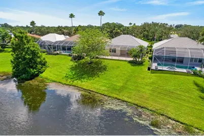 1676 SW Monarch Club Drive, Palm City, FL 34990 - Photo 6