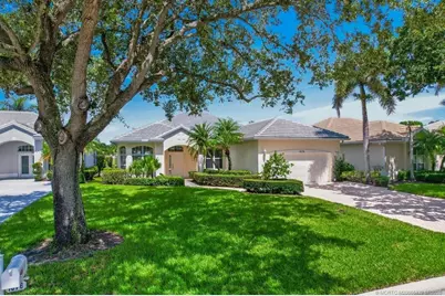 1676 SW Monarch Club Drive, Palm City, FL 34990 - Photo 2