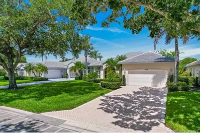 1676 SW Monarch Club Drive, Palm City, FL 34990 - Photo 4