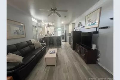 2555 Pga Boulevard #180 A, Palm Beach Gardens, FL 33410 - Photo 2