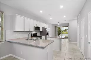 10214 SW Captiva Dr, Port Saint Lucie, FL 34987 - Photo 8