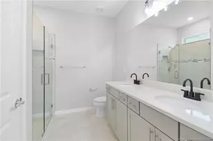 10214 SW Captiva Dr, Port Saint Lucie, FL 34987 - Photo 22