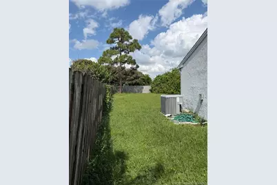 2470 SE University Terrace, Port Saint Lucie, FL 34952 - Photo 10