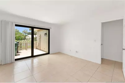 1496 SE Colchester Circle, Port Saint Lucie, FL 34952 - Photo 6
