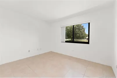 1496 SE Colchester Circle, Port Saint Lucie, FL 34952 - Photo 12