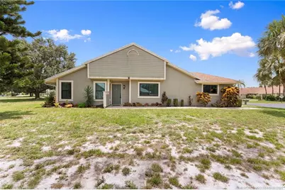 1496 SE Colchester Circle, Port Saint Lucie, FL 34952 - Photo 18
