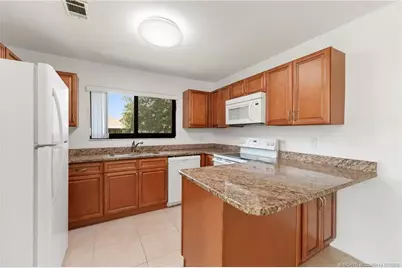 1496 SE Colchester Circle, Port Saint Lucie, FL 34952 - Photo 8