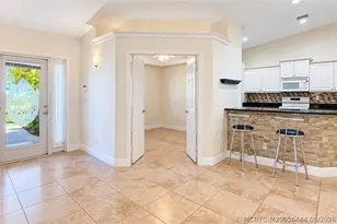 446 NE Vanda Terrado, Jensen Beach, FL 34957 - Photo 6