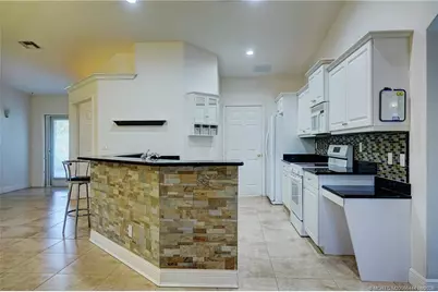 446 NE Vanda Terrado, Jensen Beach, FL 34957 - Photo 16