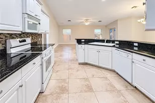 446 NE Vanda Terrado, Jensen Beach, FL 34957 - Photo 8