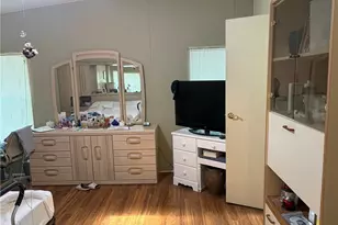 7704 SE Saratoga Dr, Hobe Sound, FL 33455 - Photo 14
