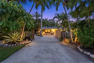 411 SE Krueger Pkwy, Stuart, FL 34996 - Photo 1