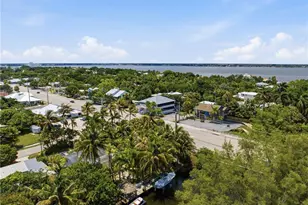 411 SE Krueger Pkwy, Stuart, FL 34996 - Photo 44