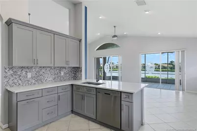 437 NW Sunview Way, Port Saint Lucie, FL 34986 - Photo 6