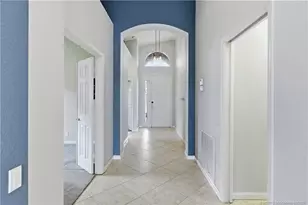 437 NW Sunview Way, Port Saint Lucie, FL 34986 - Photo 4