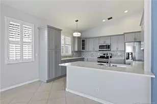437 NW Sunview Way, Port Saint Lucie, FL 34986 - Photo 8