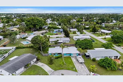 1126 SE Alamanda Lane, Stuart, FL 34996 - Photo 44
