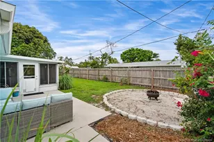 1126 SE Alamanda Ln, Stuart, FL 34996 - Photo 40