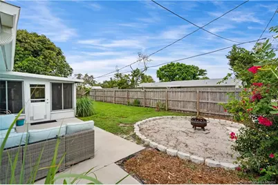 1126 SE Alamanda Lane, Stuart, FL 34996 - Photo 40