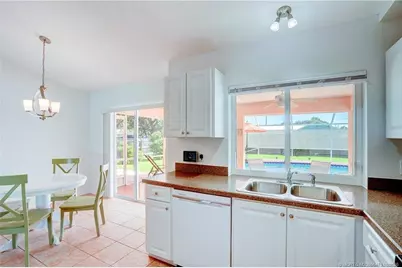 2007 SE Heathwood Circle, Port Saint Lucie, FL 34952 - Photo 16