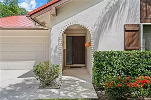 2600 SW Willowood Cir, Palm City, FL 34990 - Photo 2