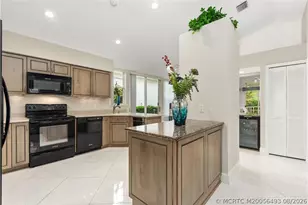 2251 NW Seagrass Dr, Palm City, FL 34990 - Photo 6
