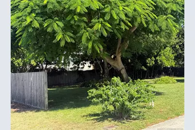 2457 NE Wilda Street NE, Jensen Beach, FL 34957 - Photo 2