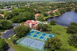 6030 SE Martinique Dr, Stuart, FL 34997 - Photo 38