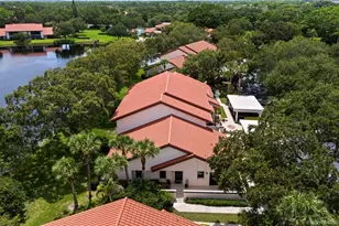 6030 SE Martinique Dr, Stuart, FL 34997 - Photo 1