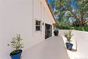 6030 SE Martinique Dr, Stuart, FL 34997 - Photo 6