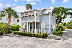 725 SE 5th St, Stuart, FL 34994 - Photo 1