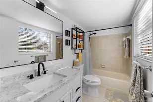 1999 NE Collins Cir, Jensen Beach, FL 34957 - Photo 12