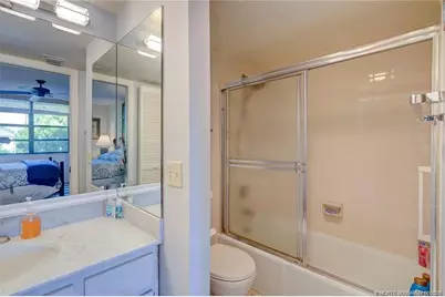 310 NE Golfview Circle #310, Stuart, FL 34996 - Photo 8