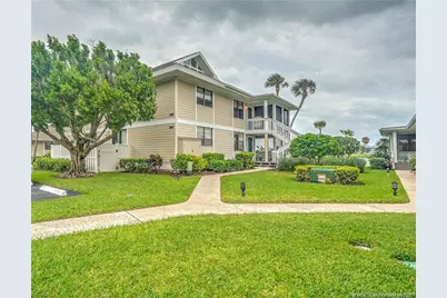 310 NE Golfview Circle #310, Stuart, FL 34996 - Photo 24