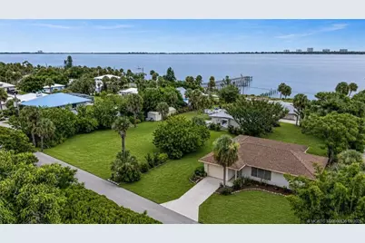 104 Sheridan Lane, Jensen Beach, FL 34957 - Photo 1