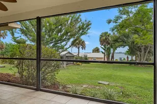 104 Sheridan Ln, Jensen Beach, FL 34957 - Photo 6