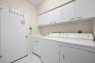 3378 SE Cambridge Dr, Stuart, FL 34997 - Photo 24