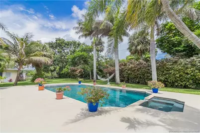 3115 S Indian River Drive S, Fort Pierce, FL 34982 - Photo 10