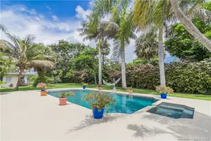 3115 S Indian River Dr S, Fort Pierce, FL 34982 - Photo 10