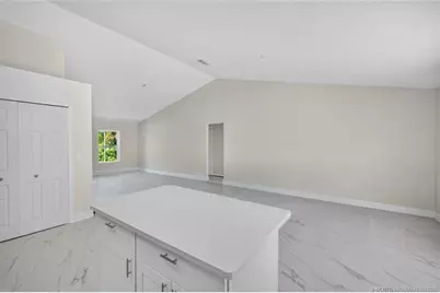 2470 SE Toledo Avenue, Port Saint Lucie, FL 34952 - Photo 14