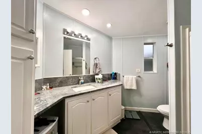2555 Pga Boulevard #103, Palm Beach Gardens, FL 33410 - Photo 12