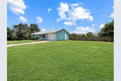 4436 SE Beckett Avenue, Stuart, FL 34997 - Photo 2