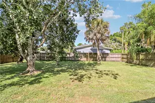 5765 SE Rosemont Ave, Stuart, FL 34997 - Photo 30