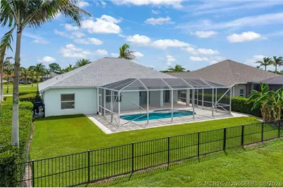 286 SW Vista Lake Drive, Port Saint Lucie, FL 34953 - Photo 6
