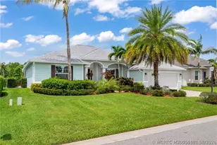 286 SW Vista Lake Dr, Port Saint Lucie, FL 34953 - Photo 2