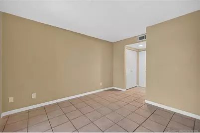 1627 SE Green Acres Circle #Z203, Port Saint Lucie, FL 34952 - Photo 12