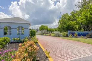 1627 SE Green Acres Cir, Port Saint Lucie, FL 34952 - Photo 20